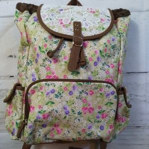 Floral lace drawstring backpack gift NWT